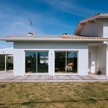 Maison Le Basta Begaar Buitenkant foto
